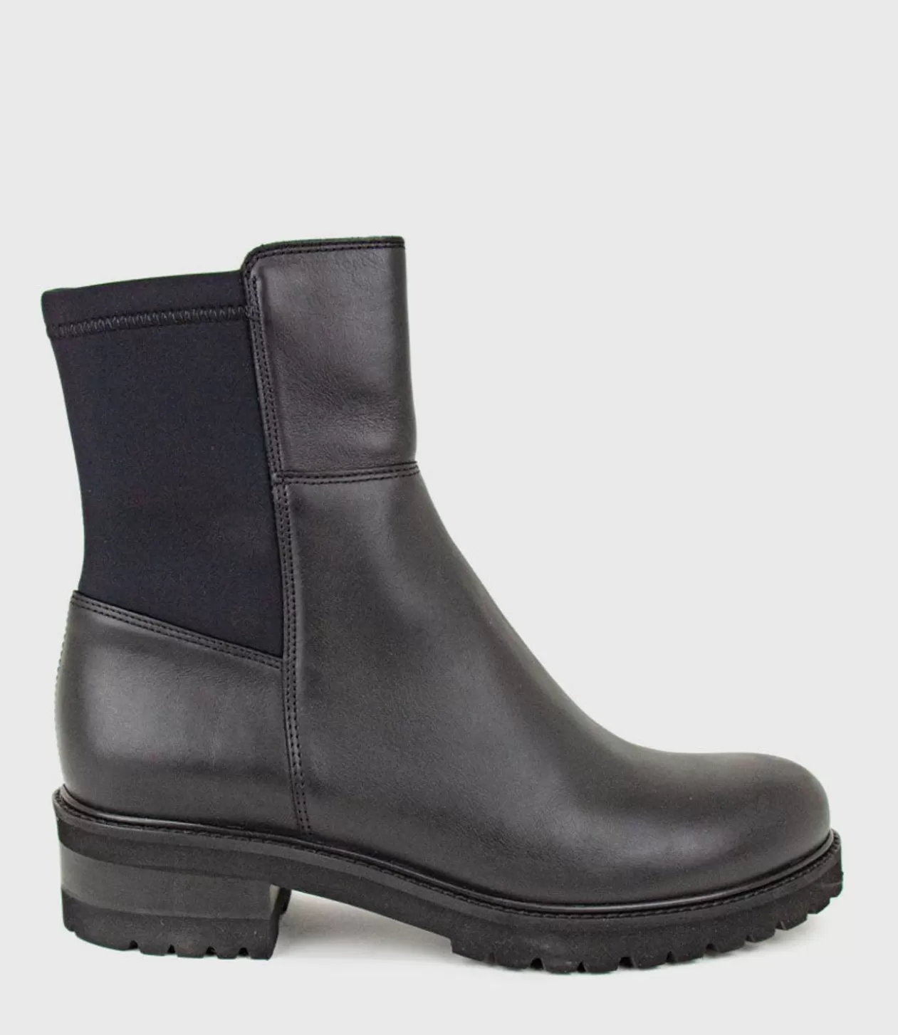 Edward Meller La Canadienne<Calista Elastic Back Flat Ankle Boot In Black